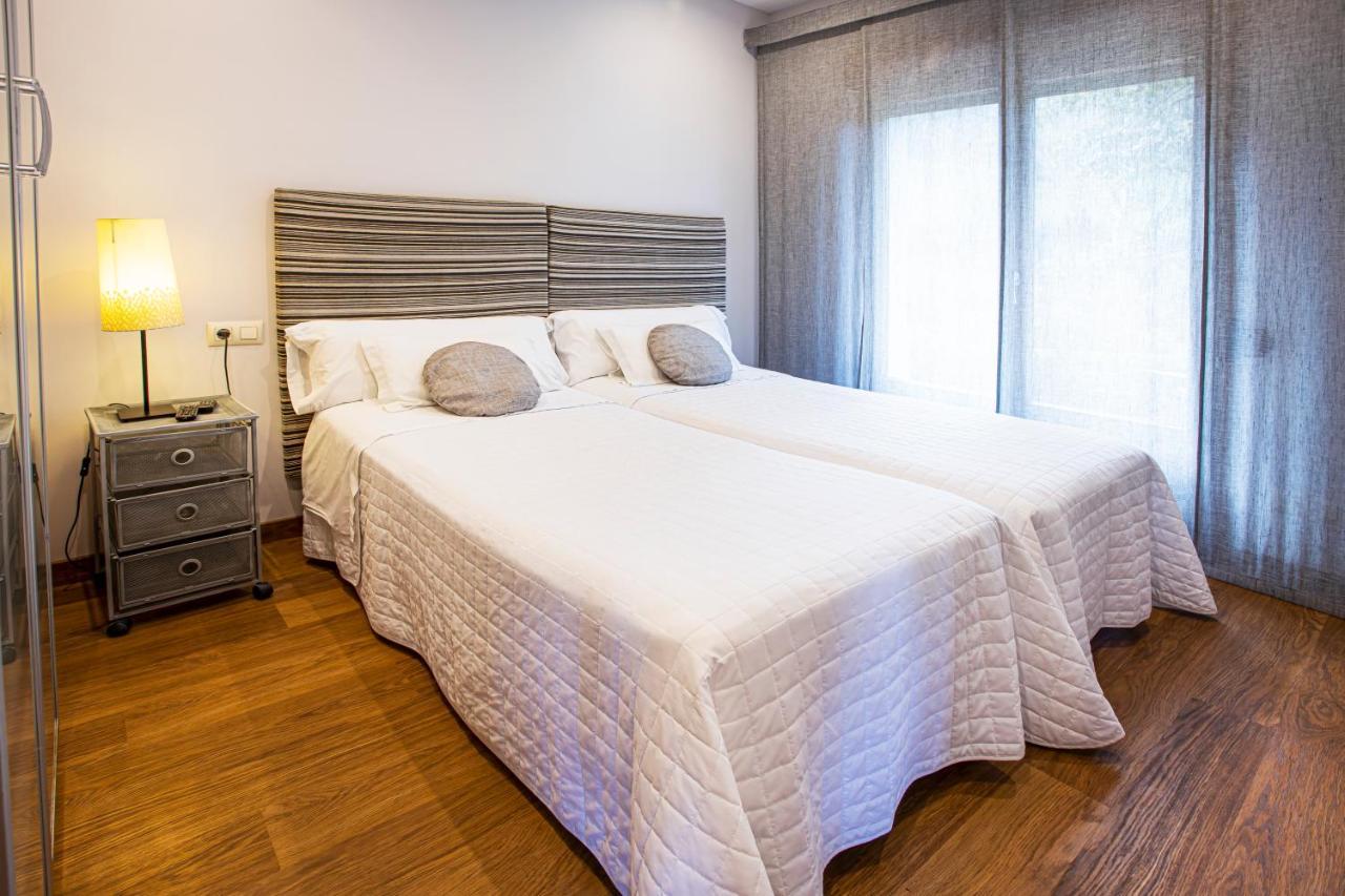 La Casona Encanto Rural - Apartahotel Spa Лянес Екстериор снимка